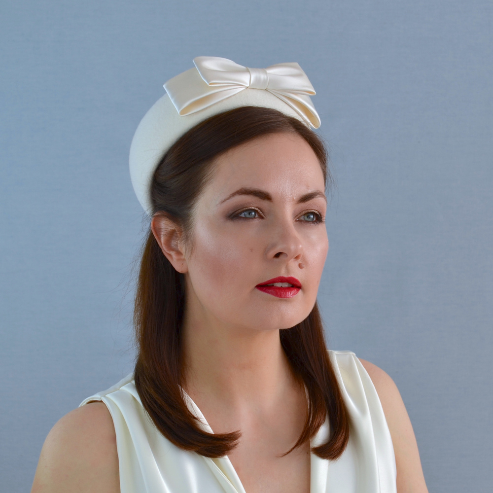 RUTH – Classic Ivory Velour Felt Pillbox Hat with Silk Bow and Birdcage ...